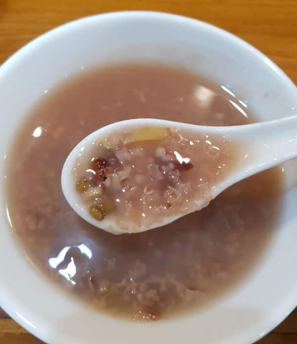 food and fun in Zhengzhou : porridge for breakfast!